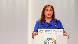 Dina Boluarte podwoiła swoją pensję jako prezydentka Peru, co wprawiło wielu mieszkańców w oburzenie