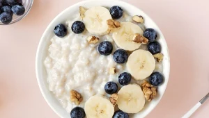 Na śniadanie jem właśnie to. Patrzę, jak kilogramy lecą