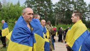 Ukraińscy żołnierze wracają z niewoli. Zełenski dziękuje za wymianę 