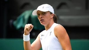 Iga Świątek zdeklasowała Collins. Polka zagra o ćwierćfinał Wimbledonu