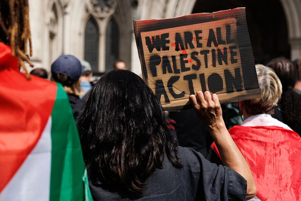 Grupa Palestine Action pod lupą służb. Została uznana za terrorystyczną
