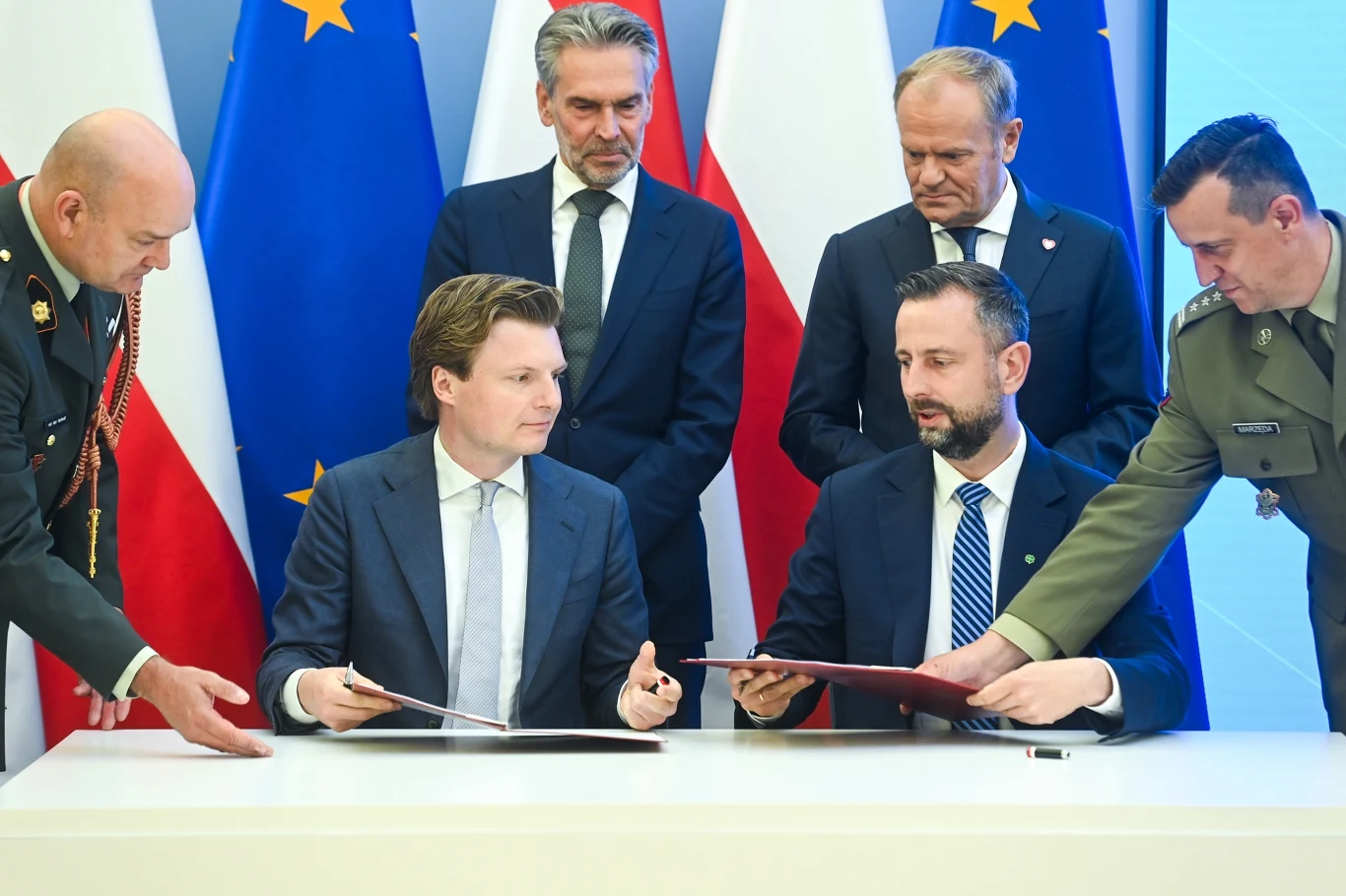 Podpisano porozumienie dot. zacieśnienia polsko-holenderskiej współpracy w dziedzinie obronności Podpisano porozumienie dot. zacieśnienia polsko-holenderskiej współpracy w dziedzinie obronności