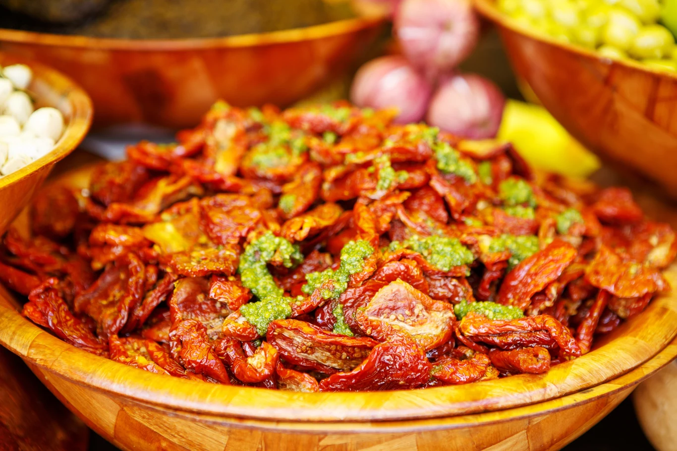 Suszone pomidory zrobisz z łatwością w domu Suszone pomidory zrobisz z łatwością w domu