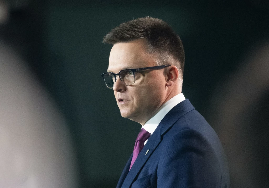 Szymon Hołownia znajduje się w kryzysie wiarygodności Szymon Hołownia znajduje się w kryzysie wiarygodności