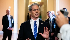 Minister finansów USA chce osłabić bank centralny. "Nadszedł czas"