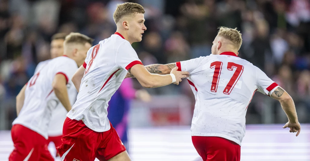 Jakub Kałuziński (w środku) jeszcze tego lata wylądować może w La Liga