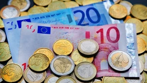 Modele banków wywrócone przez szoki. EBC tworzy nową "szklaną kulę"