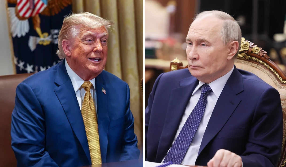 Donald Trump skrytykował Władimira Putina Po lewej stronie mężczyzna w niebieskim garniturze i żółtym krawacie siedzi przy biurku, w tle widoczny fragment flagi i insygni urzędowych; po prawej stronie mężczyzna w ciemnym garniturze z jasnoniebieskim krawatem siedzi przy ozdobnym stole na bogat...