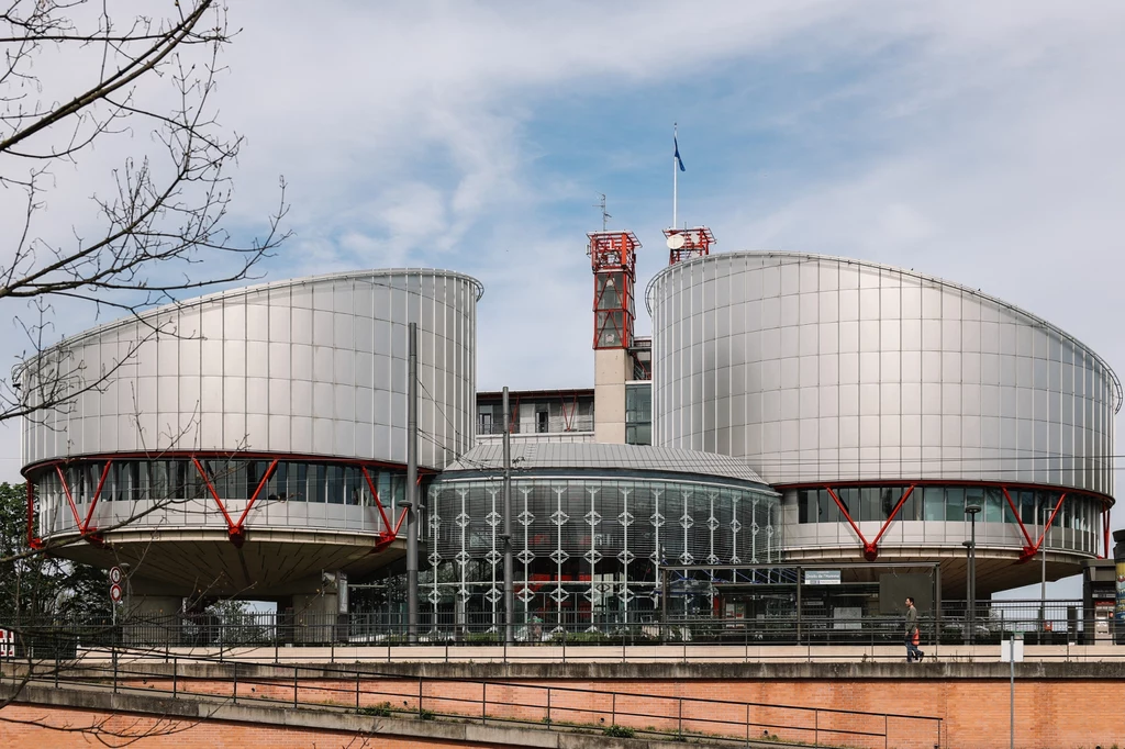 Europejski Trybunał Praw Człowieka wydał wyrok w sprawie rosyjskiej inwazji na Ukrainę Europejski Trybunał Praw Człowieka wydał wyrok w sprawie rosyjskiej inwazji na Ukrainę