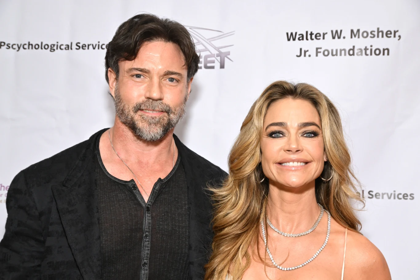 Aaron Phypers i Denise Richards
