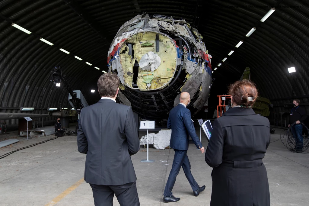 Wrak samolotu MH17, który został zestrzelony nad Ukrainą w 2014 roku