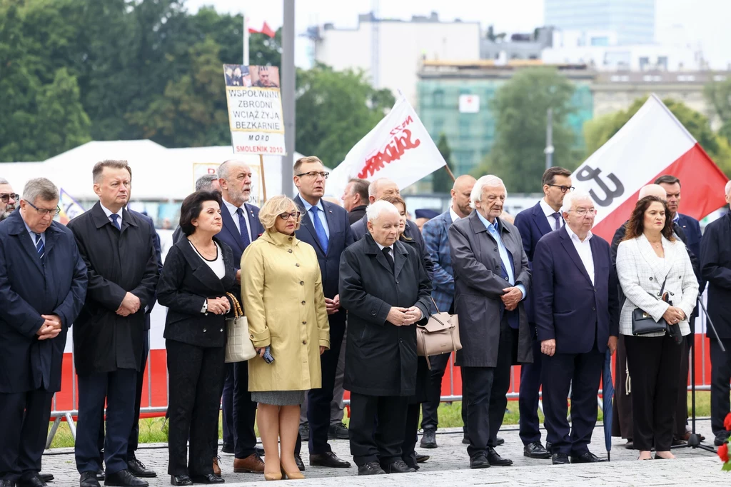 Jarosław Kaczyński na miesięcznicy smoleńskiej