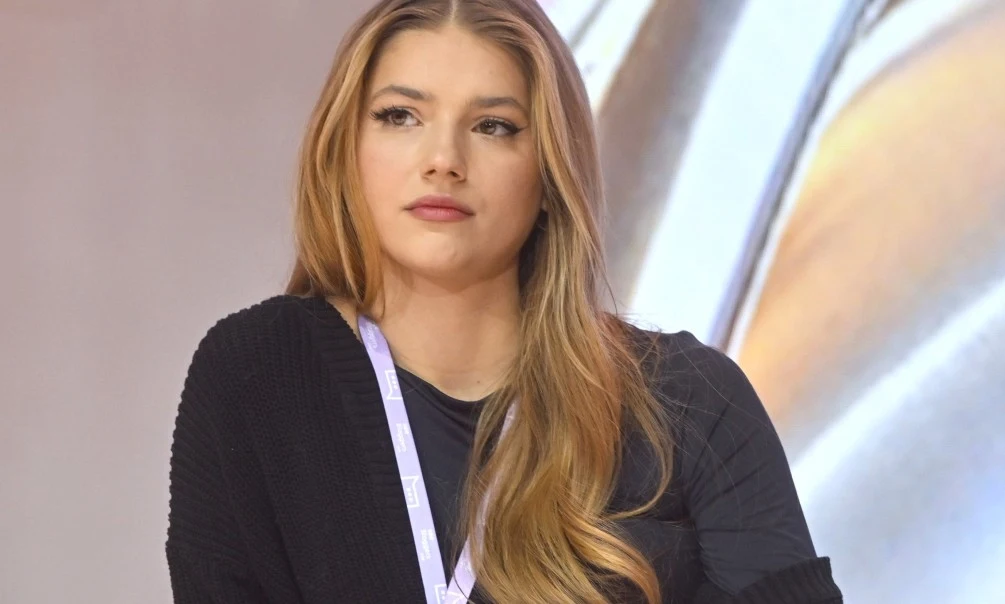 Julia Żugaj zawdzięcza sławę młodszej siostrze? Julia Żugaj zawdzięcza sławę młodszej siostrze?