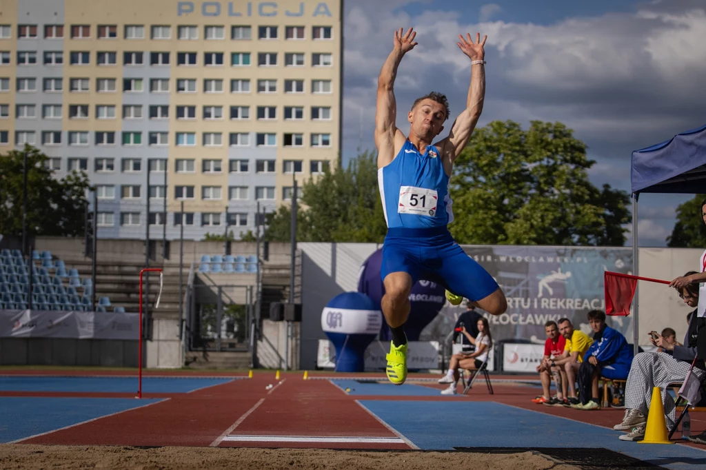 Bartosz Sienkiewicz Bartosz Sienkiewicz