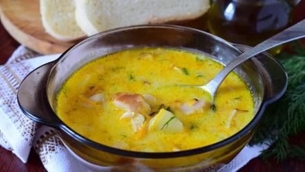 Zupa kurkowa to pyszne danie polskiej kuchni sezonowej