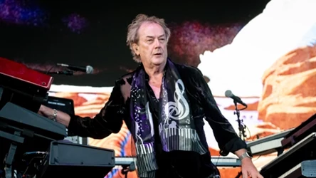 Geoff Downes jest współzałożycielem grupy Asia