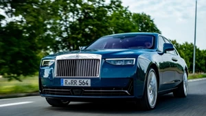 Rolls-Royce Ghost miał być tanim autem. To nie jest samochód dla milionera