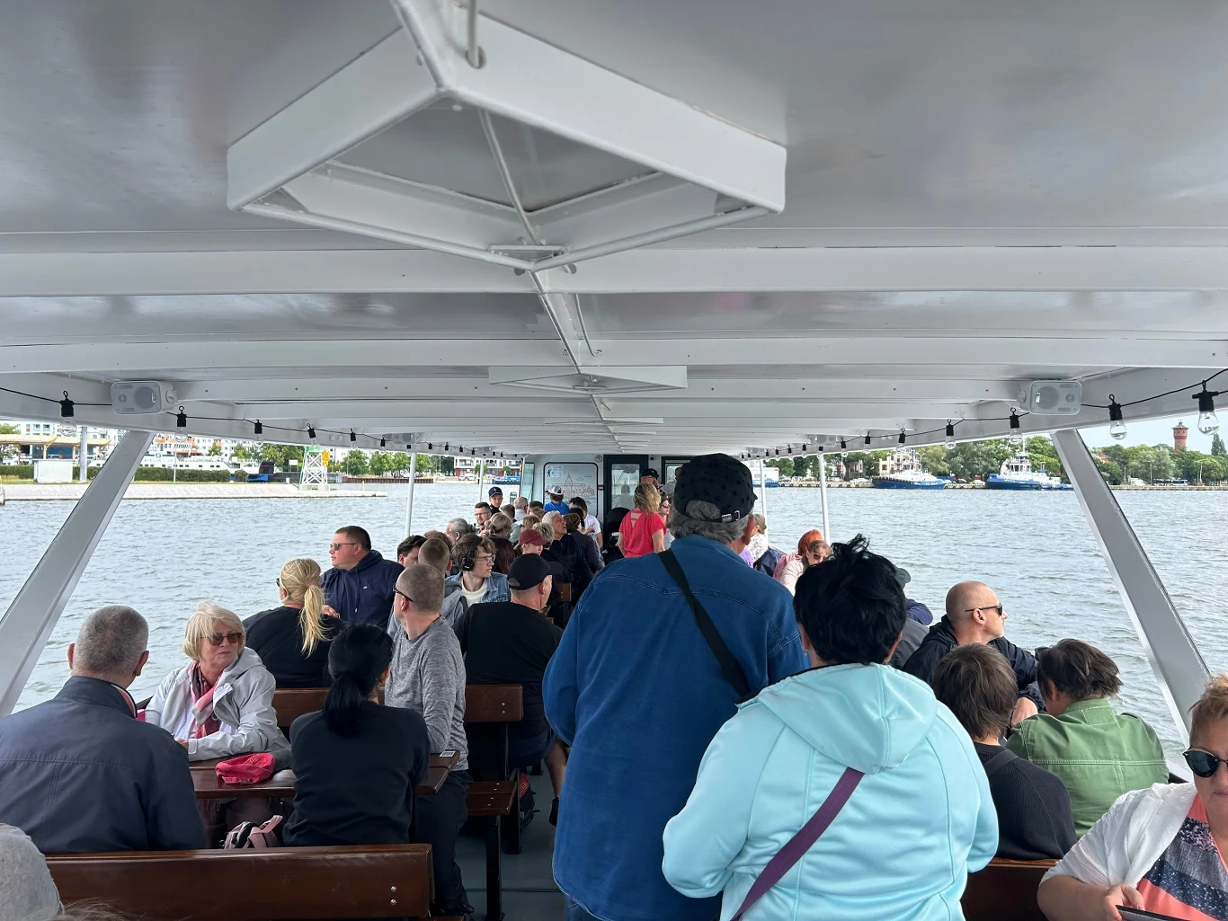 W Nowym Warpnie statek zapełnił się po brzegi