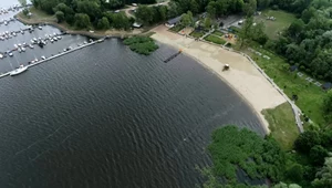 Zatopili w jeziorze specjalne sondy. Mają ważne zadanie