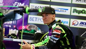 Dudek wygrywa w Bydgoszczy. Dramat lidera Falubazu, podejrzenie kontuzji