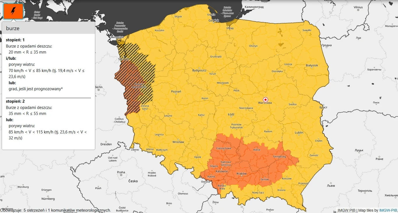Mapa Polski z kolorystycznie zaznaczonymi obszarami zagrożenia burzami, legendą dotyczącą poziomów ostrzeżenia oraz oznaczeniami intensywności opadów i porywów wiatru.