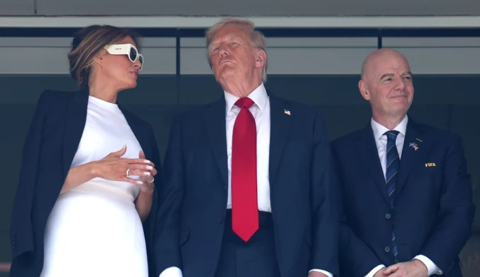 Melania Trump wybrała bardzo klasyczną stylizację 