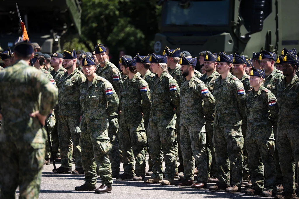 Wielka mobilizacja w Holandii. Chcą zwiększyć liczebność personelu wojskowego. Zdj. ilustracyjne Wielka mobilizacja w Holandii. Chcą zwiększyć liczebność personelu wojskowego. Zdj. ilustracyjne