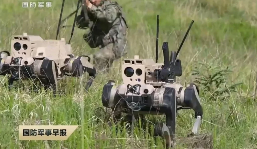 Chiny zbroją psy-roboty. Testy bojowe pokazują nową doktrynę wojenną