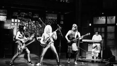 Spinal Tap w "Saturday Night Live" w 1984 r., David Kaff pierwszy z prawej