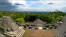 Widok ze szczytu Caracol. Archeolodzy właśnie odkryli grobowiec jego założyciela Te K’ab Chaaka