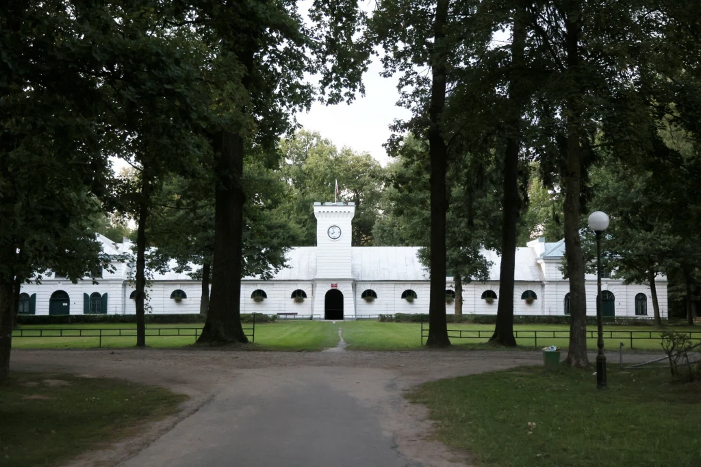 W przyszłym roku status miasta uzyska też słynący ze stadniny koni Janów Podlaski