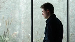 Dacre Montgomery w "Opętanych"