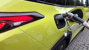 Nowy chiński SUV przebojem. Polacy dokładają 1 zł i cieszą się tanią jazdą