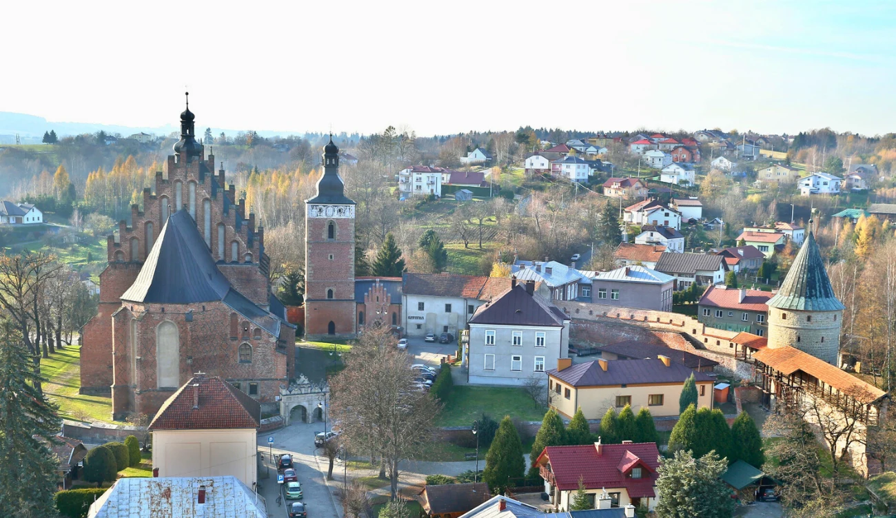 Średniowieczne mury obronne Biecza przetrwały do dziś 
