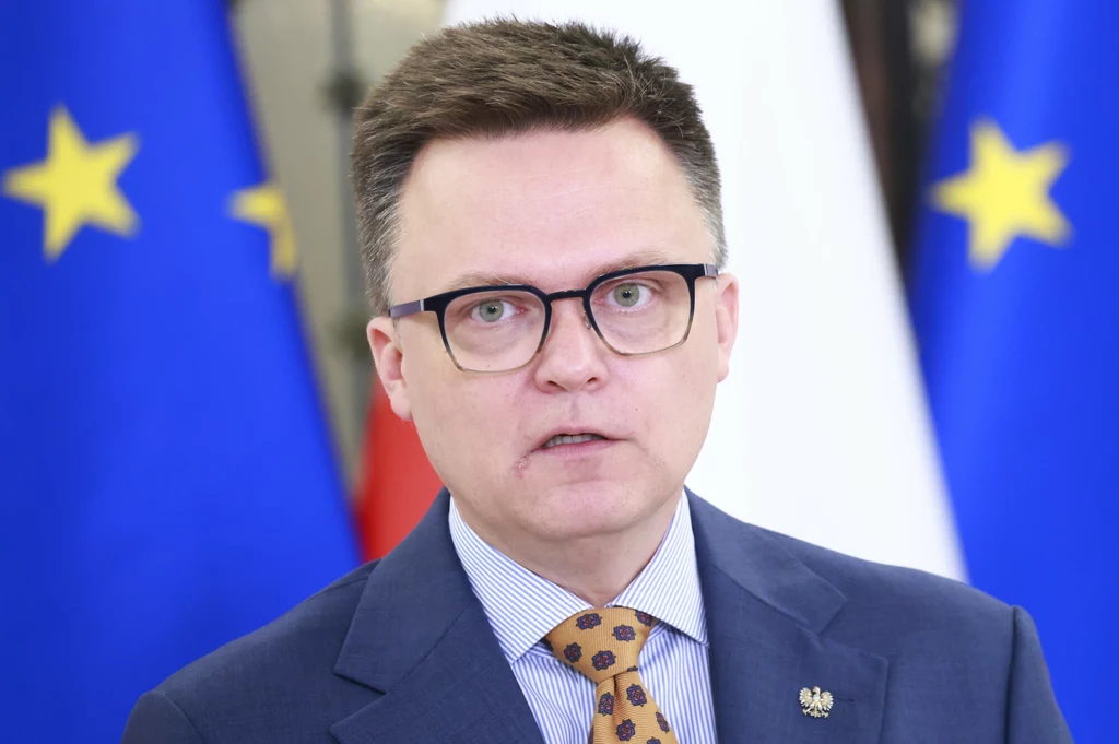 Najnowszy sondaż: ponad 80 proc. Polaków nie ufa Szymonowi Hołowni