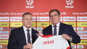 Konferencja ledwo się zaczęła, Kulesza od razu wstał. Gest w stronę Urbana