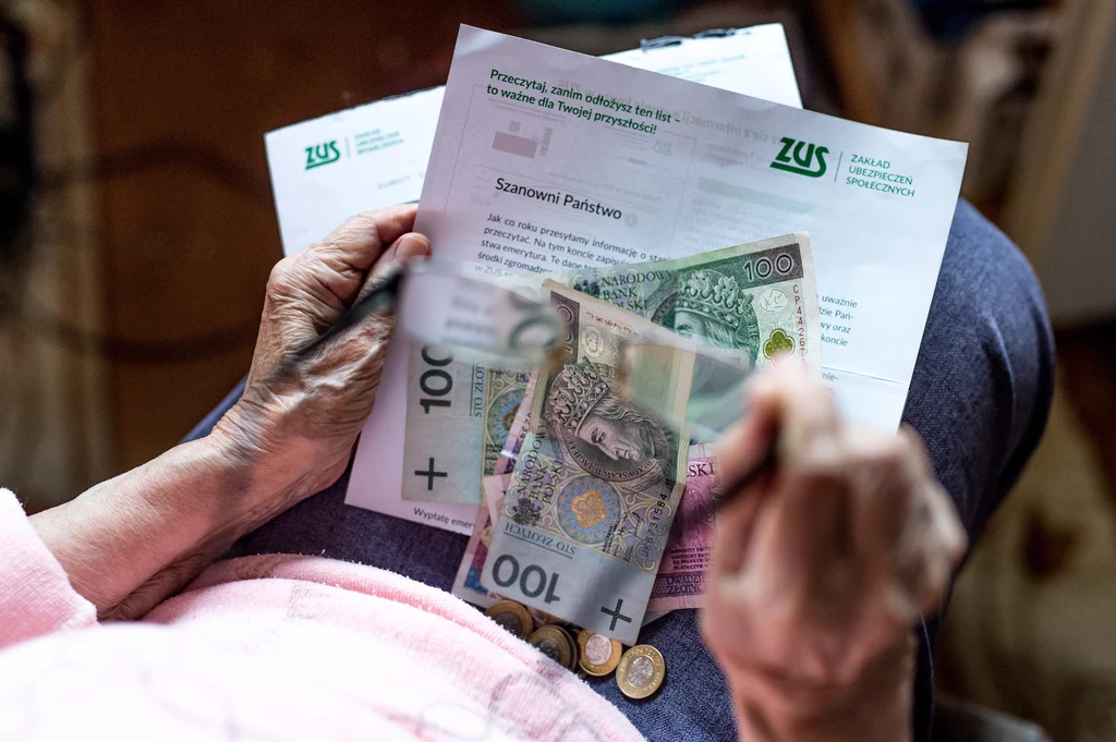 ZUS przypomina w sprawie wniosków o rentę wdowią 