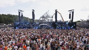 Pożar doszczętnie strawił gigantyczną scenę. Niesamowita akcja na festiwalu