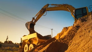 Coraz więcej nadużyć przy transformacji energetycznej. Miażdżący raport