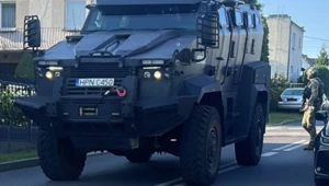 Policja z udziałem kontrterrorystów zatrzymała mężczyznę w Chojnicach