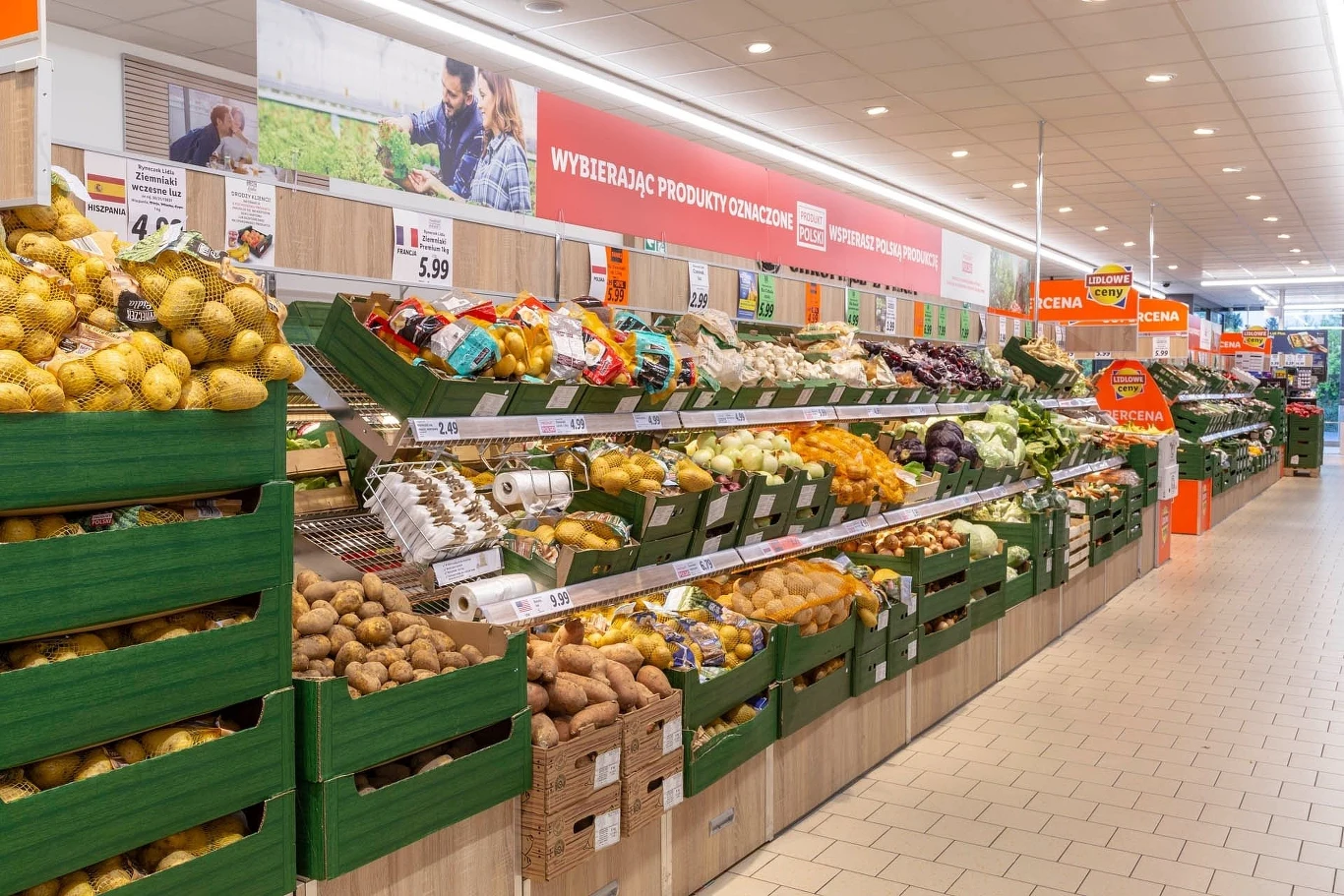Nowe etykiety w Lidlu przyciągają uwagę. Rabaty 33% i 50% już na półkach!