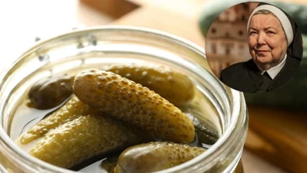 Ogórki kiszone siostry Anastazji wychodzą jędrne, chrupiące i smaczne. 