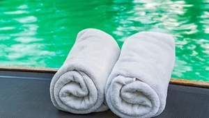 Robi tak każdy, skutki są poważne. Uważaj, wracając z plaży lub basenu