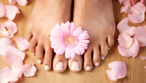 Najczęstsze błędy przy pedicure. Uważaj, by nie zaszkodzić swoim stopom