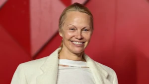 Pamela Anderson i romans, o którym mówią wszyscy. To sztuczka stara jak świat