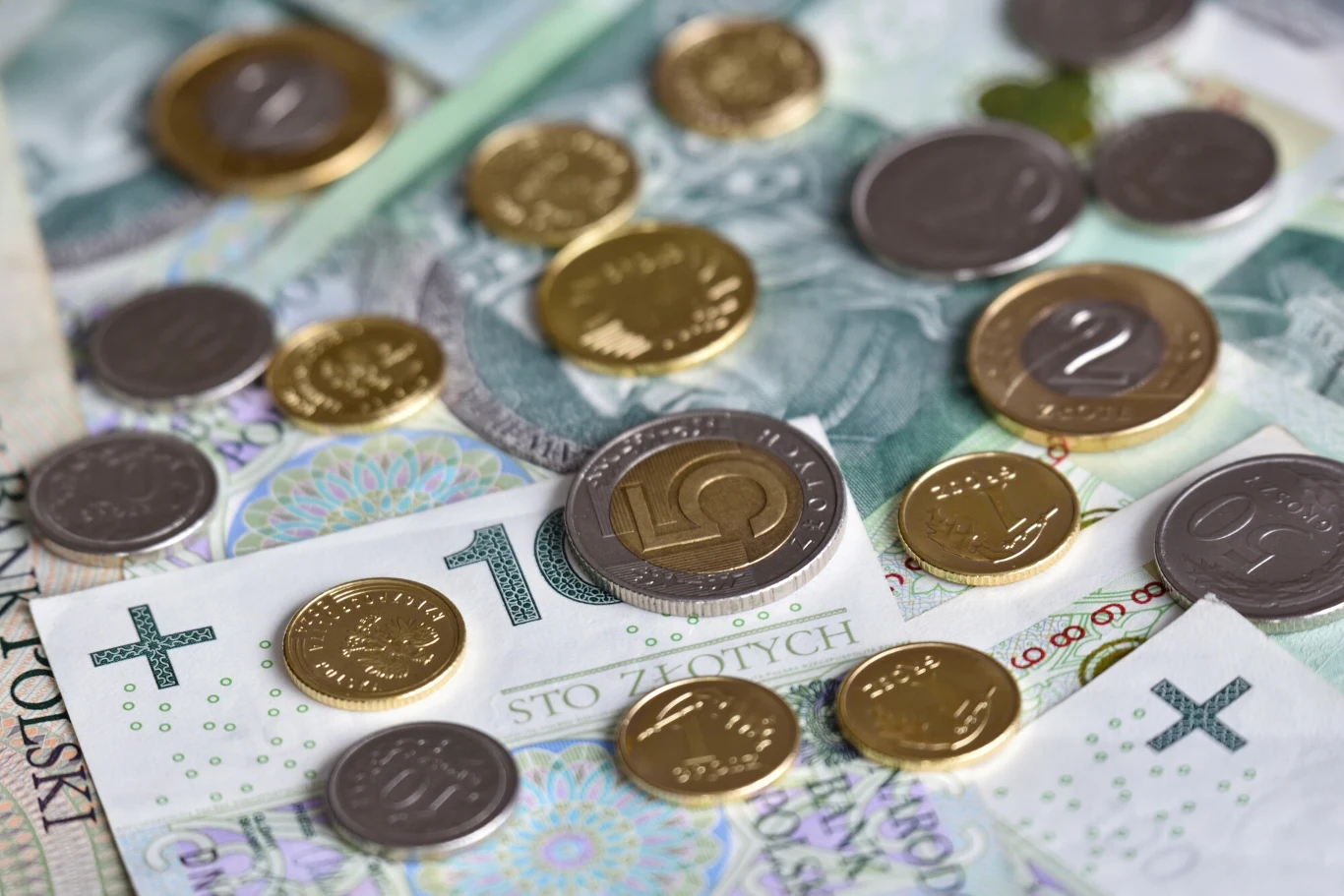 Świadczenie 300 plus. ZUS przypomina o terminie Świadczenie 300 plus. ZUS przypomina o terminie