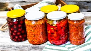 Nie tylko ogórki i kapusta. Oto co jeszcze możesz zakisić 