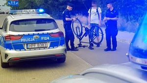 Jechał na rowerze po piwie. Sąd orzekł zakaz prowadzenia pojazdów