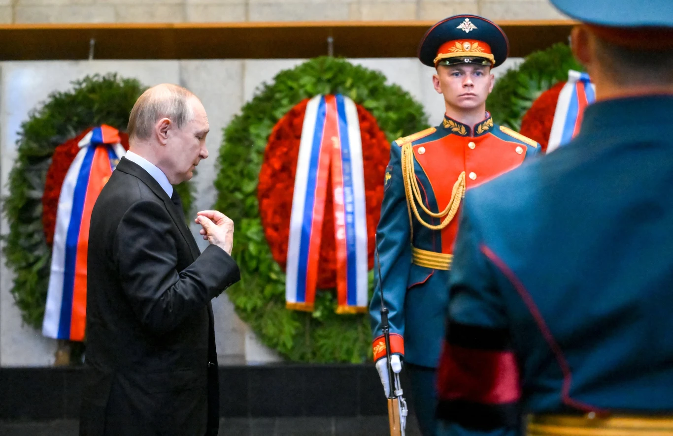 Władimir Putin na pogrzebie Iriny Podnosowej Władimir Putin na pogrzebie Iriny Podnosowej