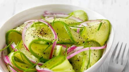 Z czym najlepiej jeść ogórki? W tym towarzystwie są najzdrowsze.
